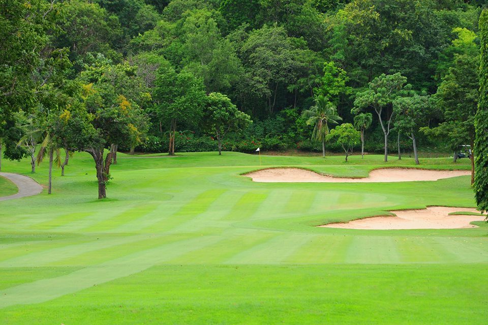 Bangpra International Golf Club(บางพระ กอล์ฟ คลับ)  