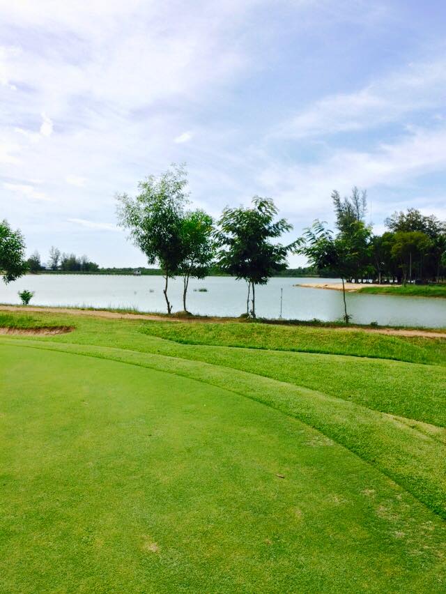 Phutthalung Golf Club (สนามกอล์ฟพัทลุง) 