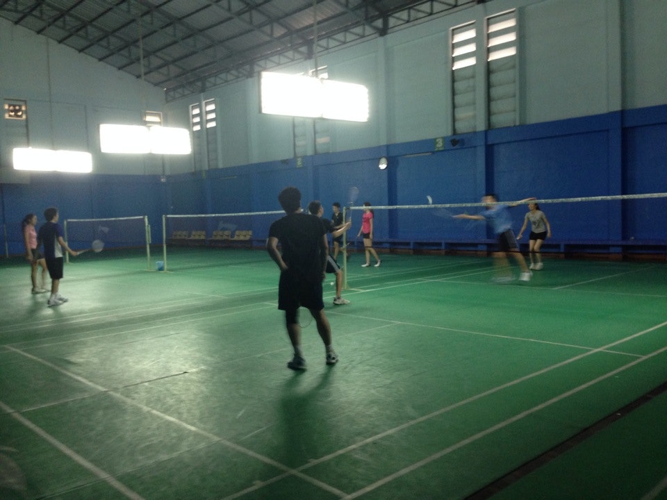 สนามแบดมินตัน - C.R. Badminton 