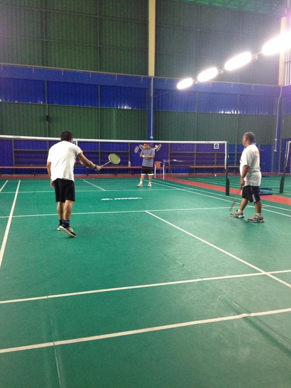 สนามแบดมินตัน - KTR Badminton 