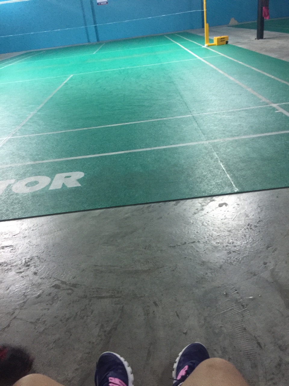 สนามแบดมินตัน - KT Badminton 